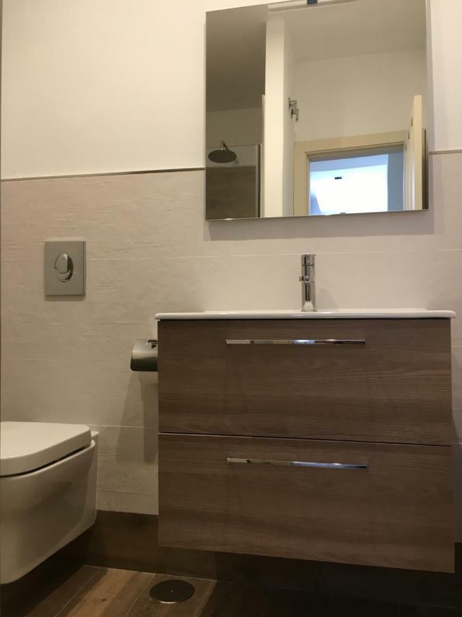 סביליה T2, Tirso De Molina, Apartamento Luminoso Y Tranquilo מראה חיצוני תמונה